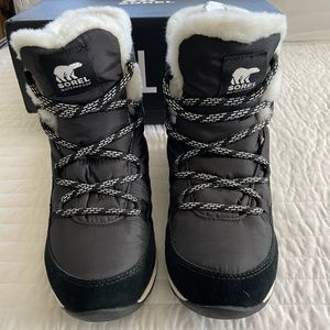 Sorel Whitney Flurry Boots